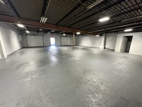 6487 Ga-85 Hwy, Riverdale, GA for lease Building Photo- Image 1 of 2