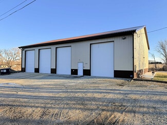 Plus de détails pour 224 Washington St, Raymond, IA - Industriel à vendre