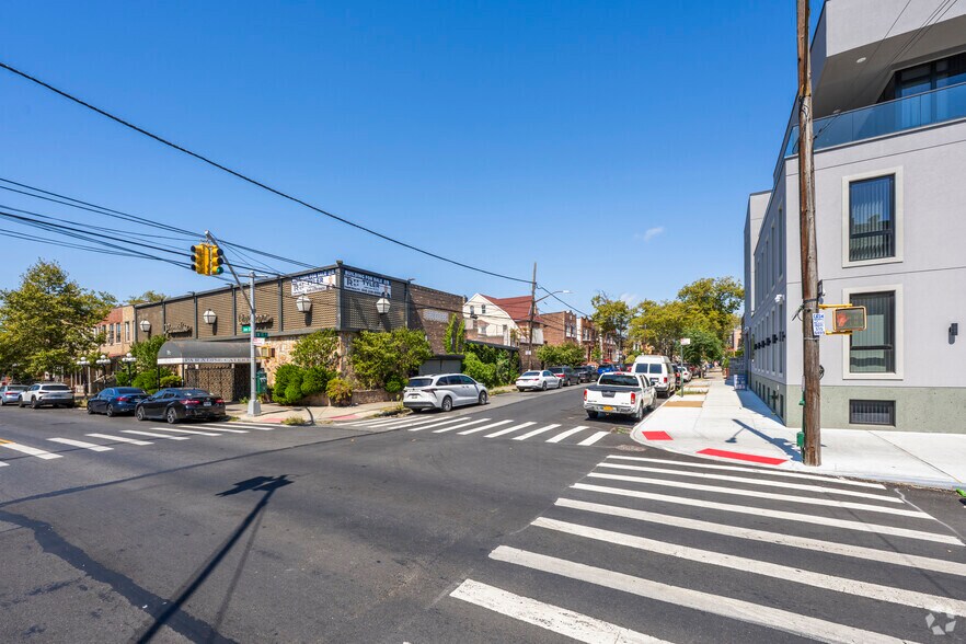 59 Avenue U, Brooklyn, NY à vendre - Photo du bâtiment - Image 2 de 5