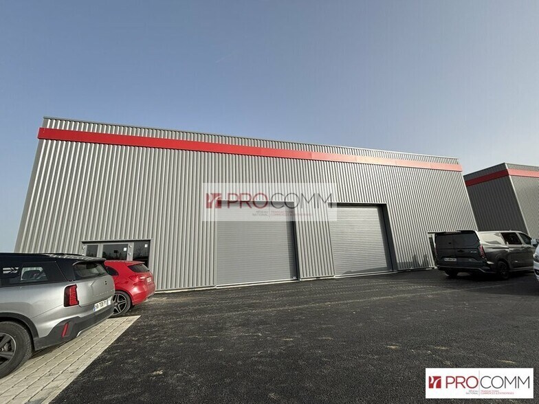 Flex in Mainvilliers for lease - Building Photo - Image 1 of 9