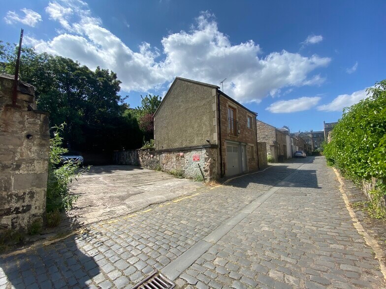2 Broughton Place Ln, Edinburgh à louer - Photo du bâtiment - Image 3 de 4