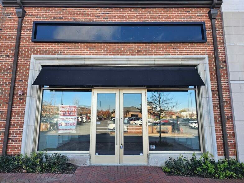 720 Waukegan Rd, Deerfield, IL à louer - Photo du bâtiment - Image 2 de 11