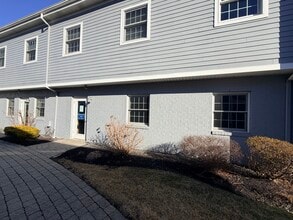 850 Aquidneck Ave, Middletown, RI for lease Building Photo- Image 1 of 1