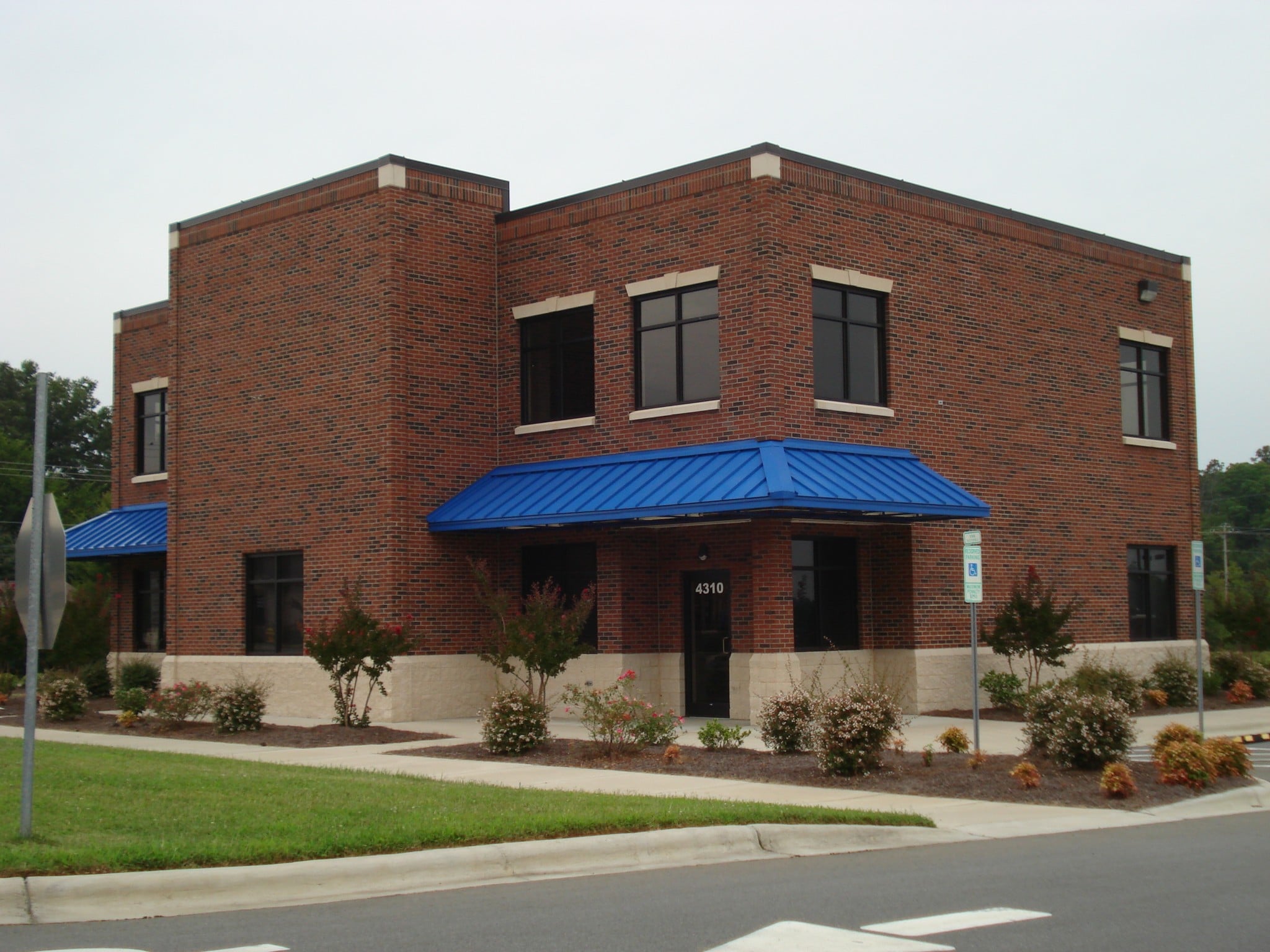 4310 Physicians Blvd, Harrisburg, NC for lease Primary Photo- Image 1 of 4