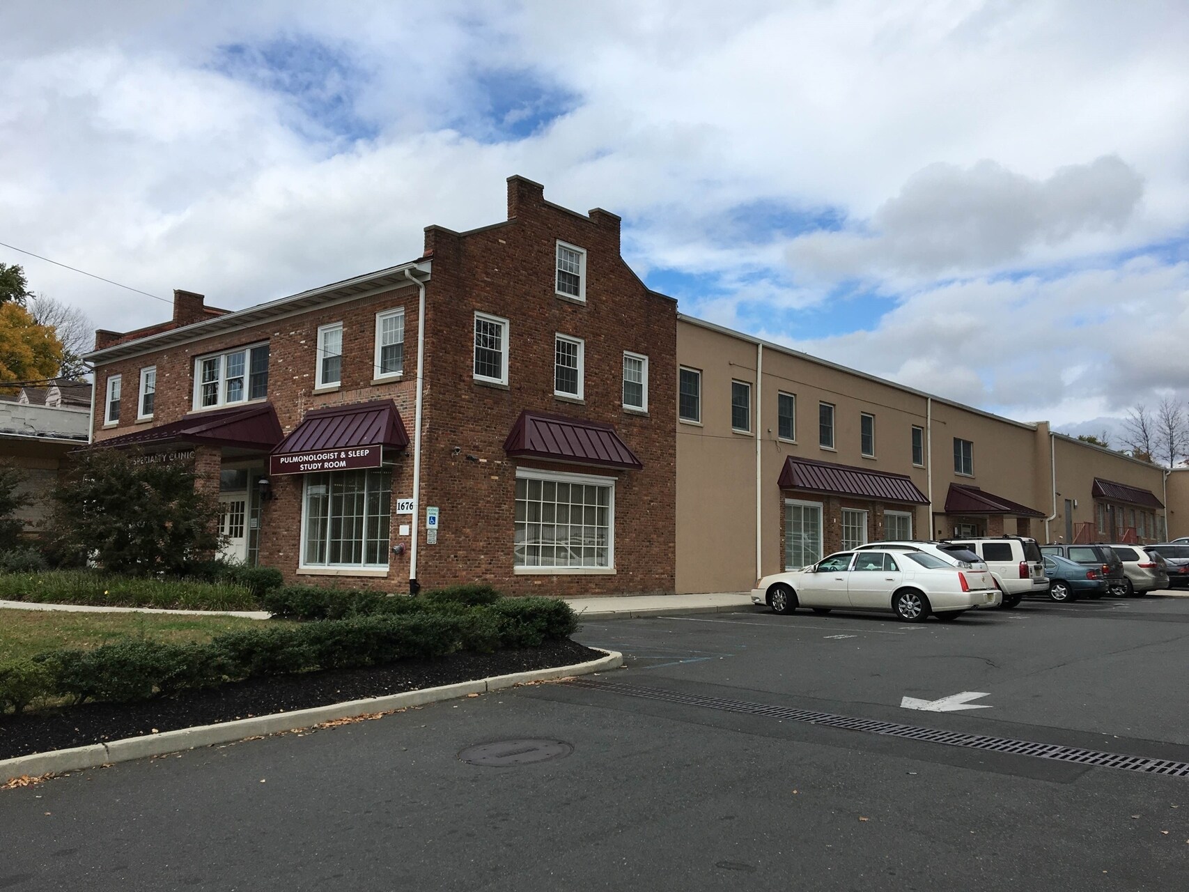 1676 N Olden Ave, Ewing, NJ for sale Primary Photo- Image 1 of 14