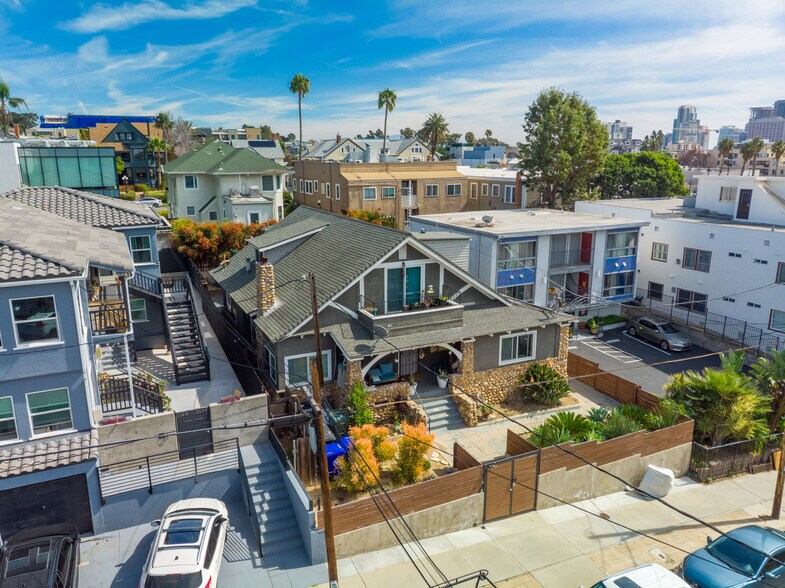 2141 Front St, San Diego, CA à vendre - Photo du bâtiment - Image 3 de 14