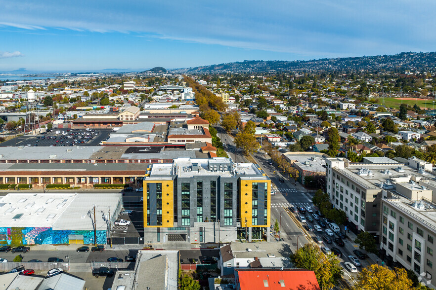 3006 San Pablo Ave, Berkeley, CA for lease - Aerial - Image 3 of 6