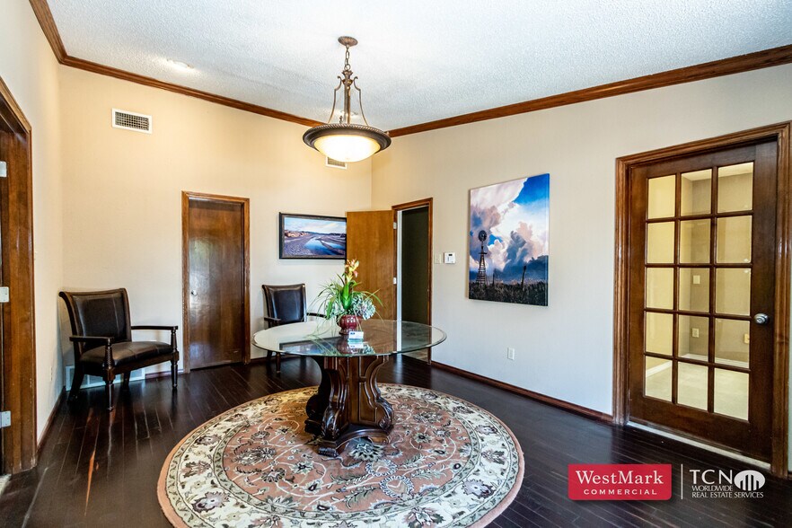 4010 21st St, Lubbock, TX à louer - Photo intérieure - Image 3 de 14