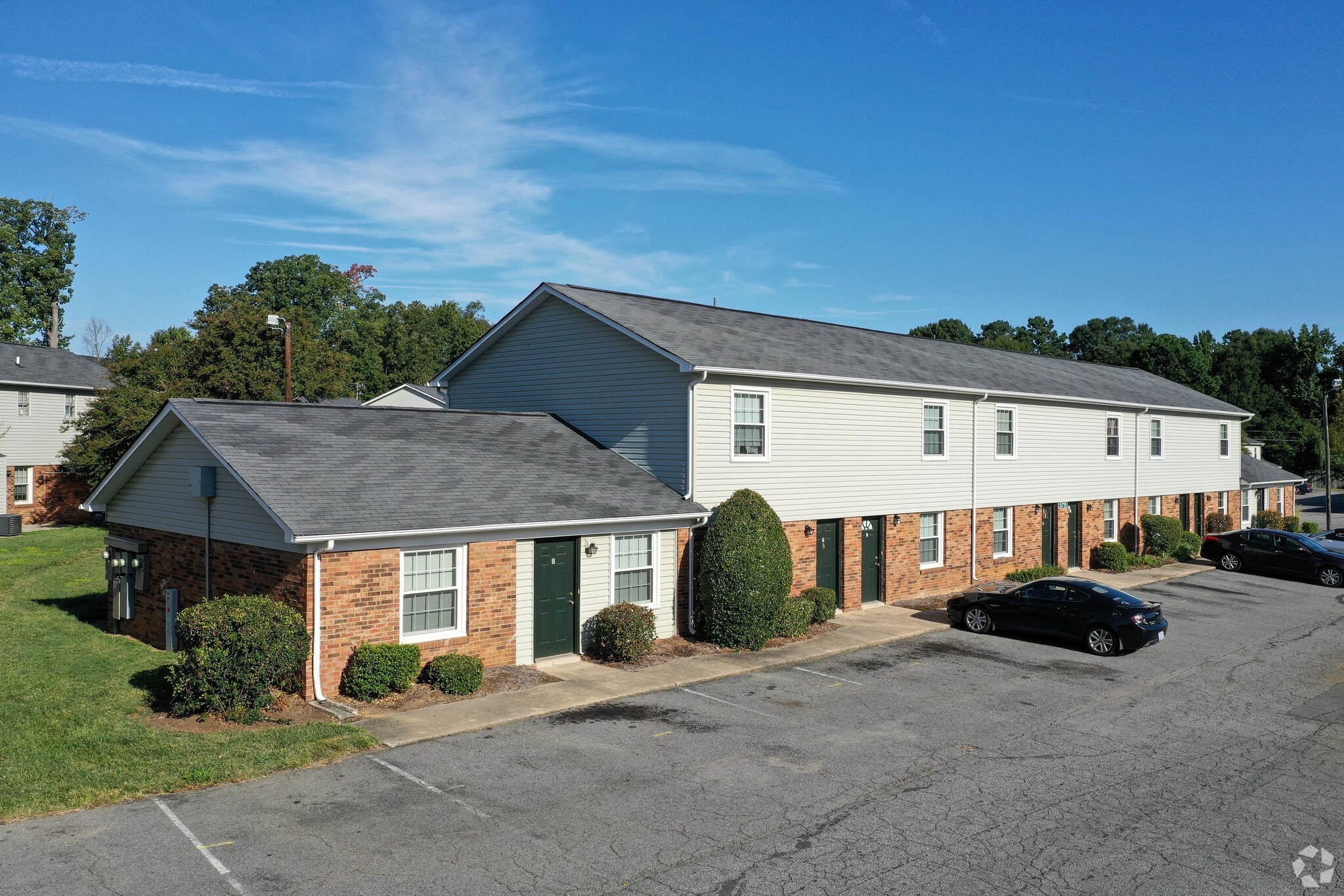 5767 Cedars East Ct, Charlotte, NC for sale Primary Photo- Image 1 of 1