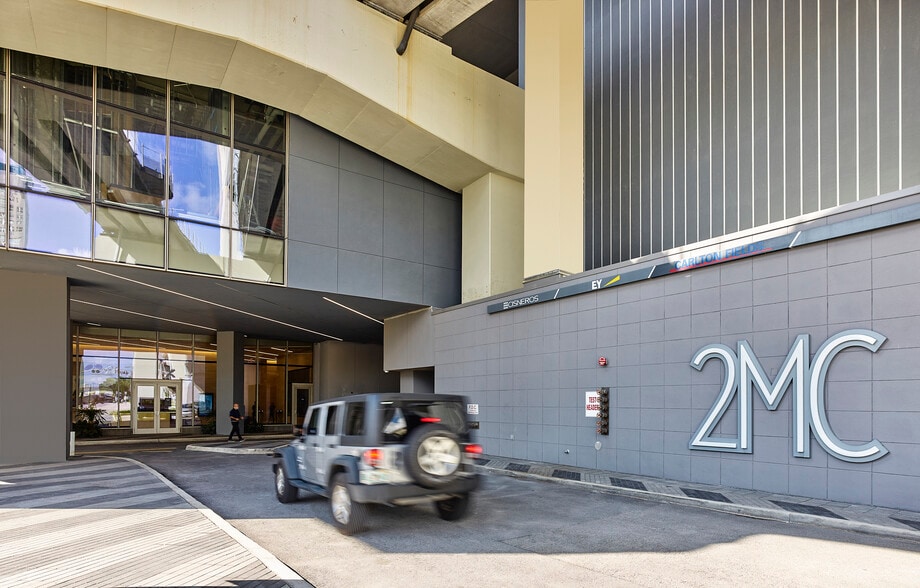 161 NW 6th St, Miami, FL for lease - Building Photo - Image 2 of 16