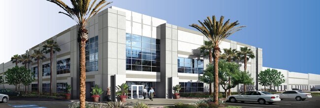 Plus de détails pour SEC 3rd St and Tippecanoe Ave, San Bernardino, CA - Industriel à louer