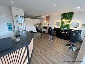 181 Monton Rd, Manchester for lease Interior Photo- Image 2 of 14