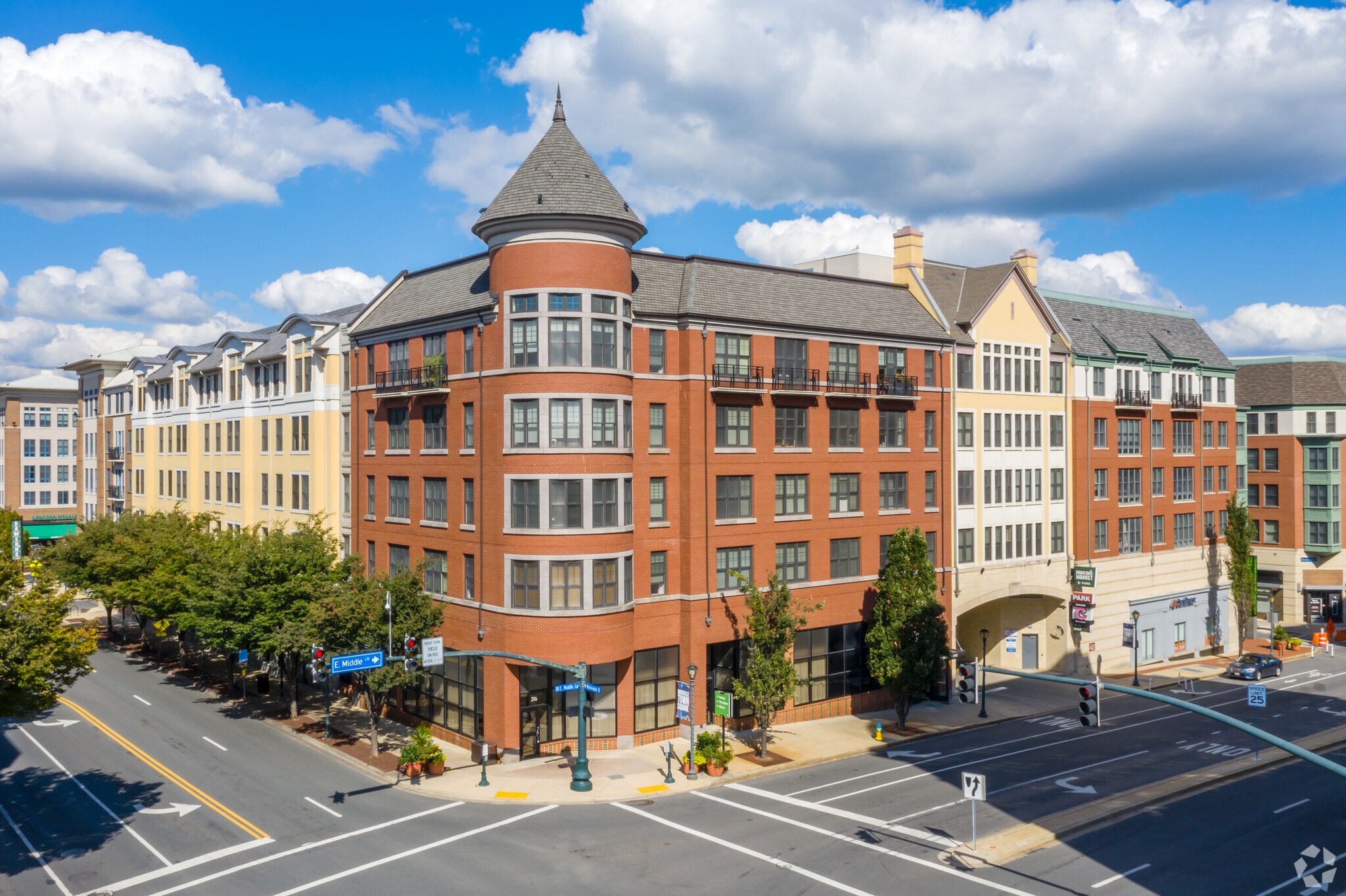 20 Maryland Ave, Rockville, MD for lease Primary Photo- Image 1 of 61