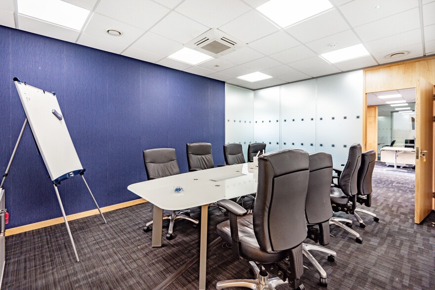 Queen Anne Dr, Newbridge for sale - Building Photo - Image 2 of 9