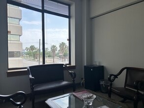 921 N Chaparral St, Corpus Christi, TX for lease Interior Photo- Image 1 of 3