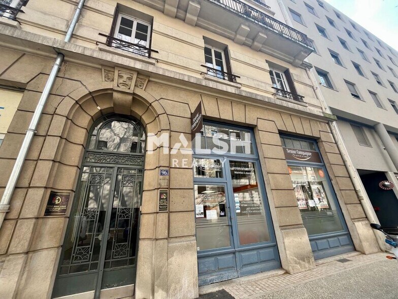 Bureau dans Lyon à louer - Photo du bâtiment - Image 1 de 7