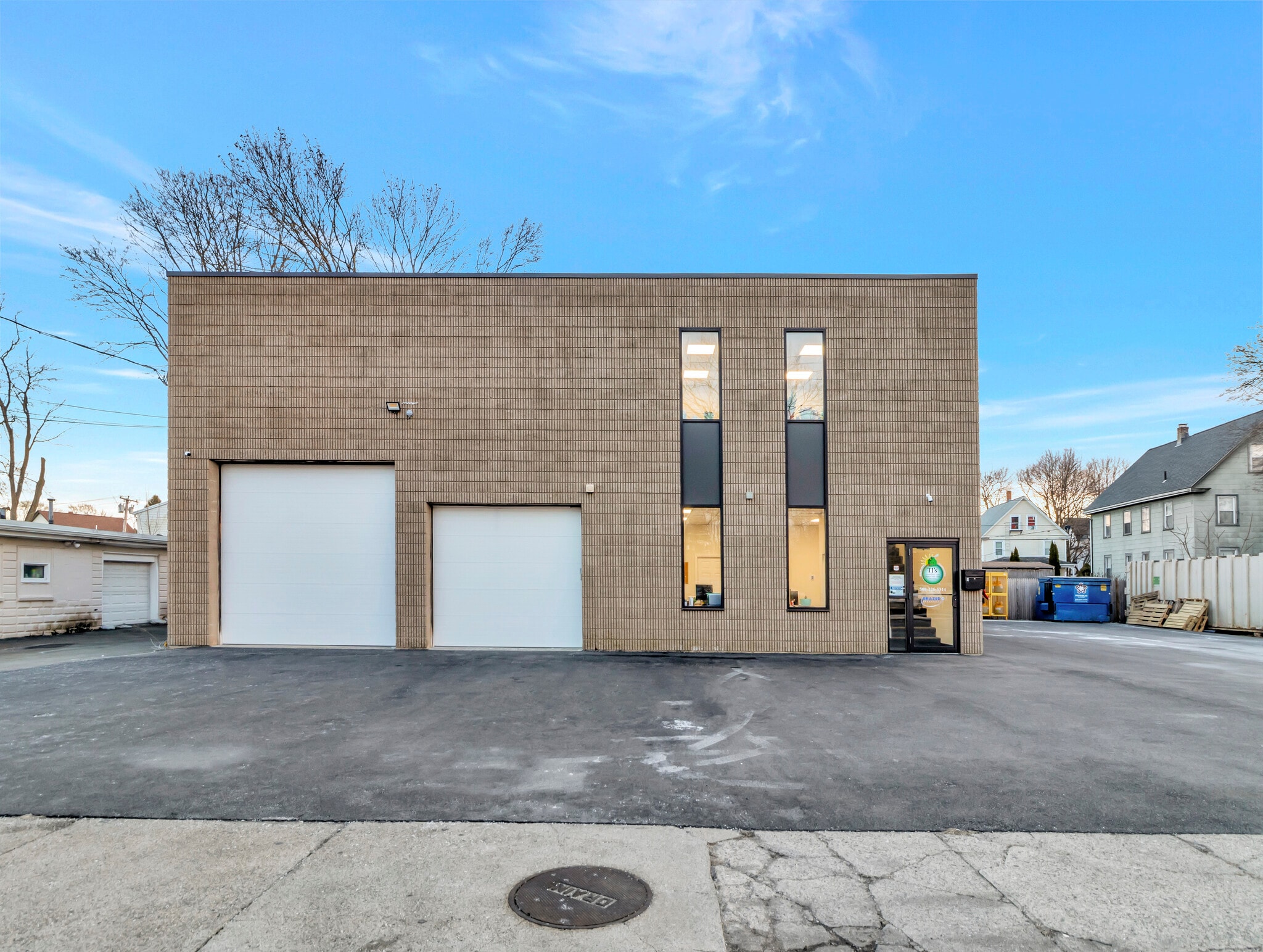 9 Maynard St, Attleboro, MA for lease Primary Photo- Image 1 of 5