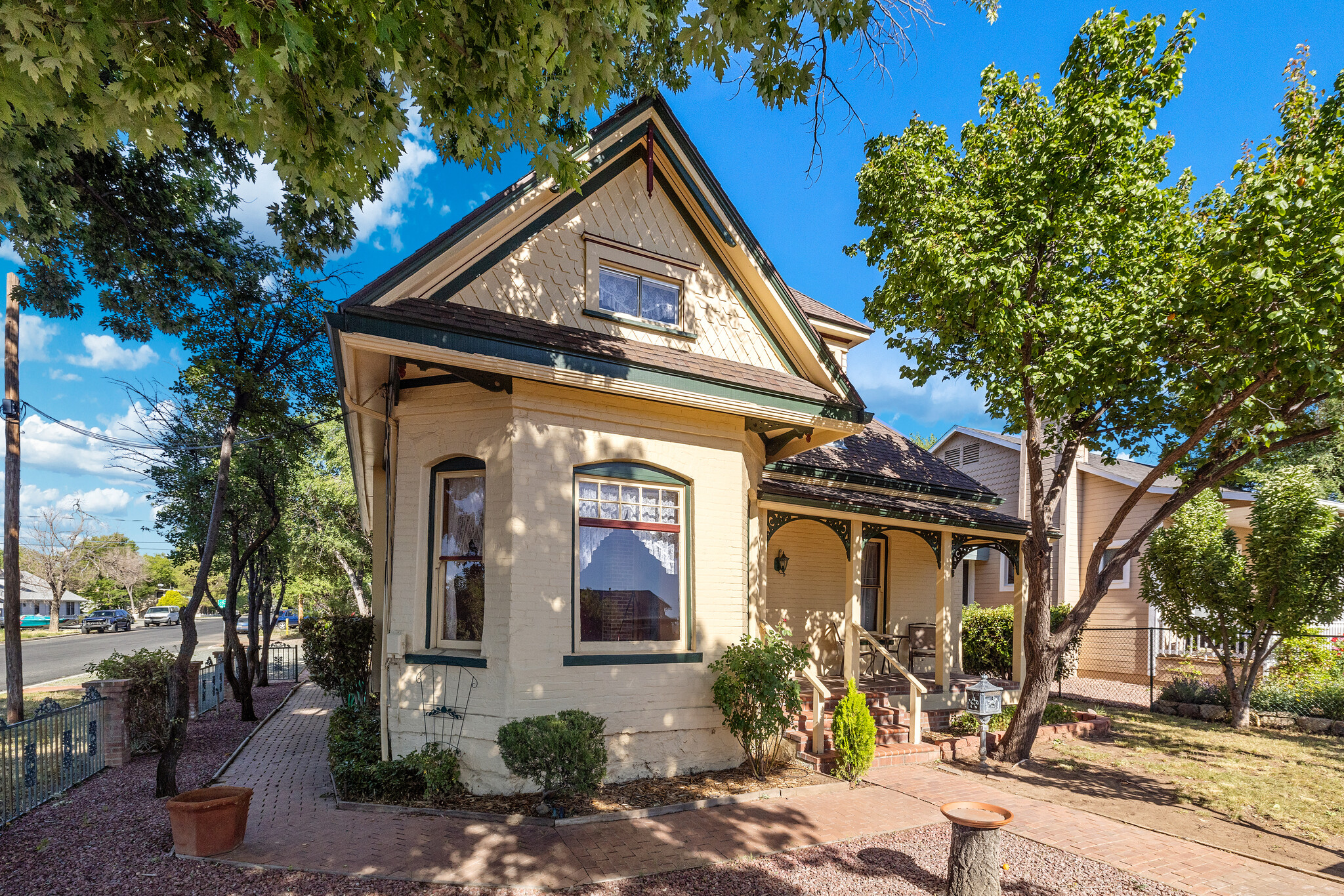 337 N Mount Vernon Ave, Prescott, AZ for sale Primary Photo- Image 1 of 1