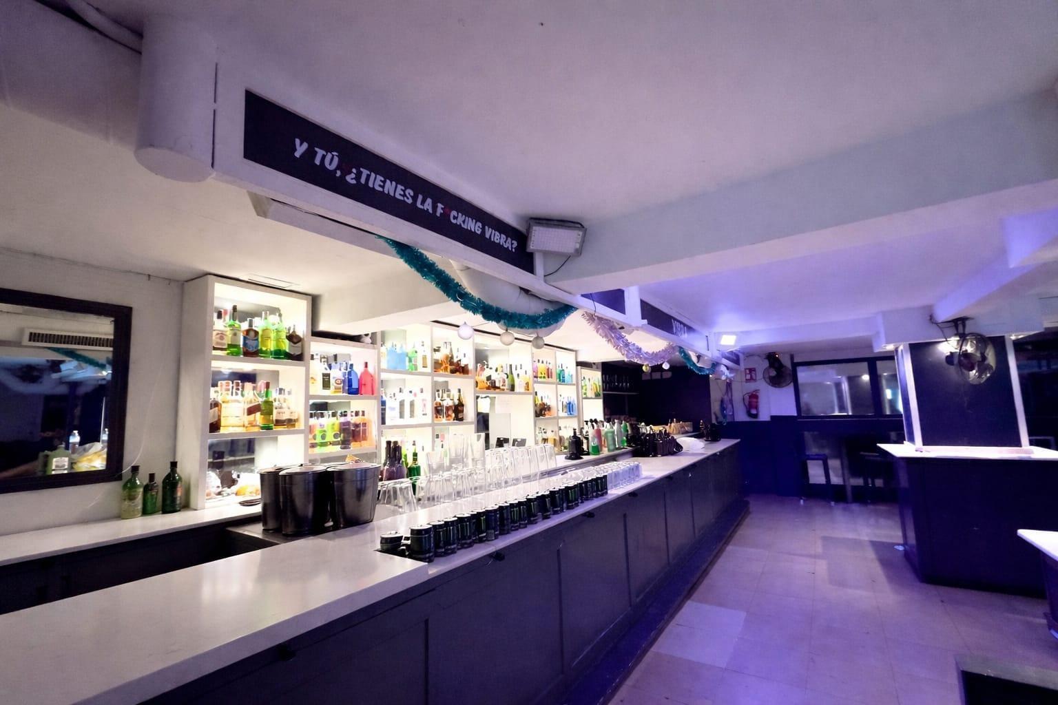 Commerce de détail dans Cáceres, Cáceres à vendre Photo intérieure- Image 1 de 14