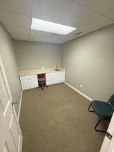 5 Durham Rd, Guilford, CT for lease Interior Photo- Image 2 of 5