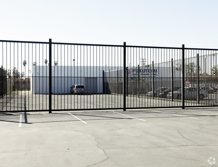 538 W Monterey Ave, Pomona, CA for lease - Building Photo - Image 3 of 41