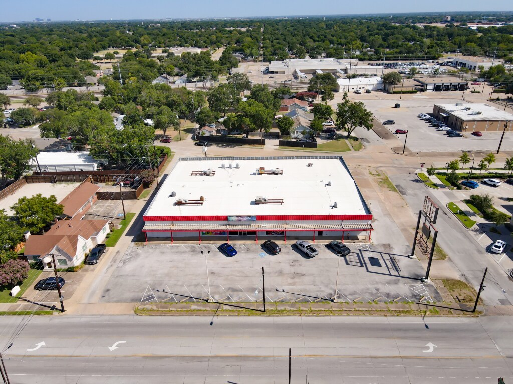 1101 Main St, Garland, TX à louer Photo du bâtiment- Image 1 de 23