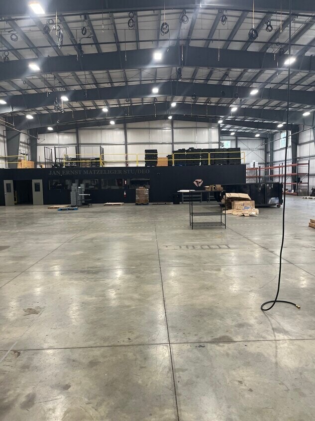 431 Route 108, Somersworth, NH for lease Building Photo- Image 1 of 12