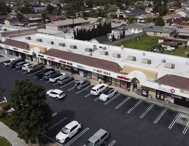 631-681 E Foothill Blvd, Upland, CA for sale - Building Photo - Image 3 of 6