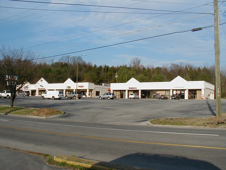 350-400 E Economy Rd, Morristown, TN for lease - Building Photo - Image 3 of 3