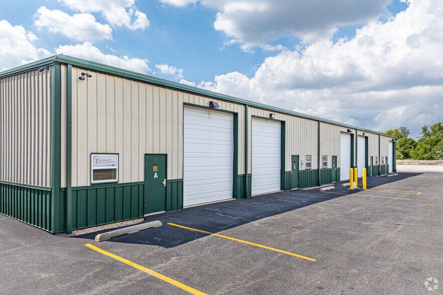 6320 W Bruns Rd, Monee, IL for lease - Primary Photo - Image 1 of 5