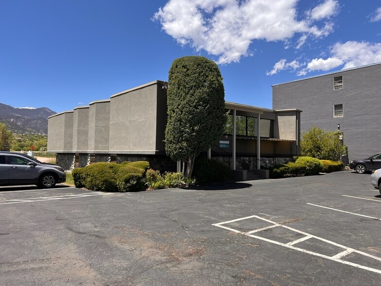 1539 S 8th St, Colorado Springs, CO for sale - Building Photo - Image 2 of 5