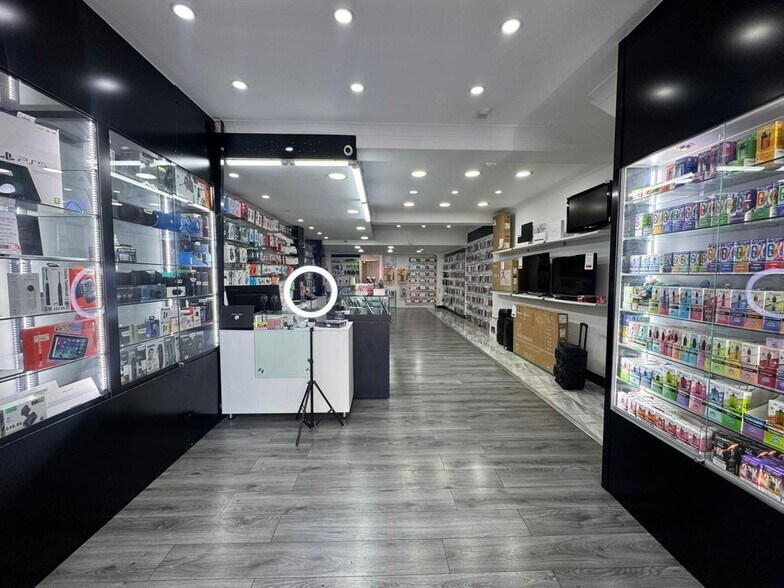 262 Seven Sisters Rd, Londres à louer - Photo du bâtiment - Image 2 de 21