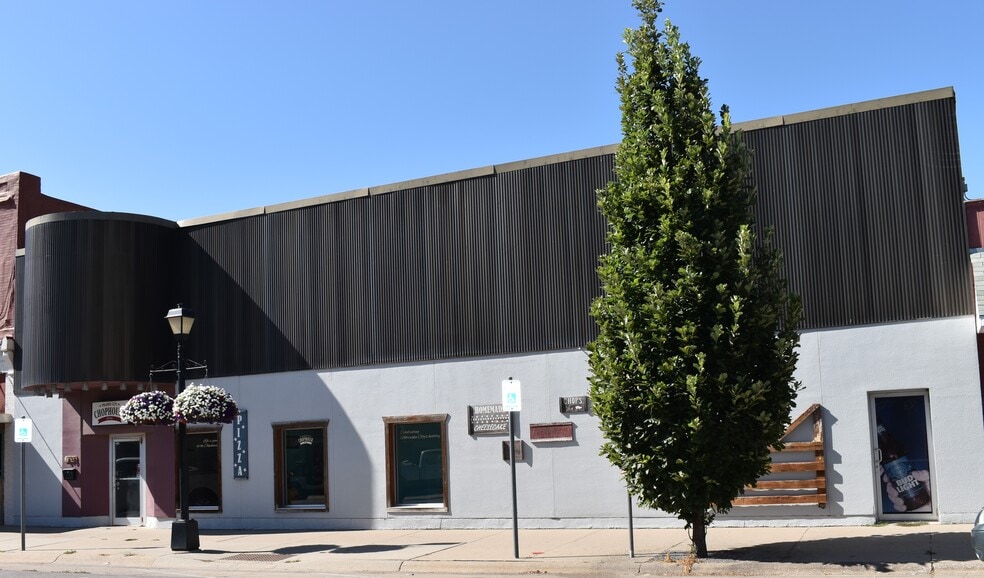 610 Central Ave, Nebraska City, NE for sale - Building Photo - Image 2 of 15