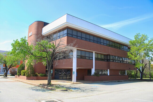 Plus de détails pour 1650 Willow Lawn Dr, Richmond, VA - Bureau à vendre