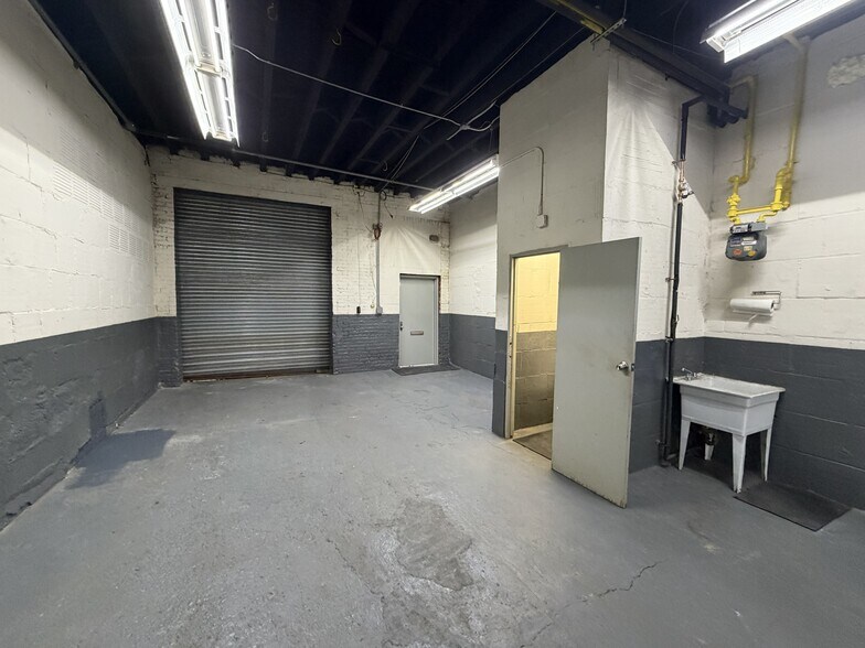 746-752 E 133rd St, Bronx, NY à louer - Photo du bâtiment - Image 3 de 9