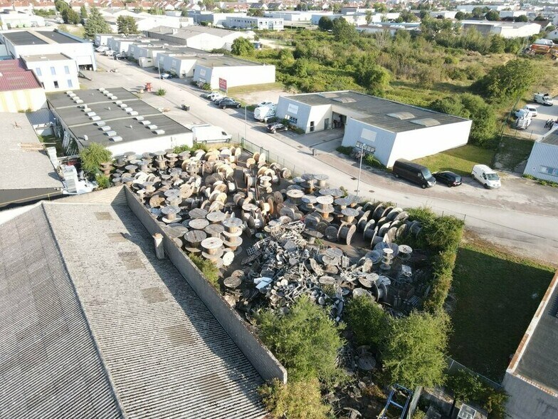 Rue Du Centre Arco, Marsannay-la-Côte for sale - Aerial - Image 1 of 3