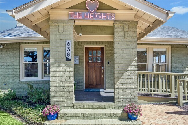 More details for 638 Heights Blvd, Houston, TX - Office for Sale