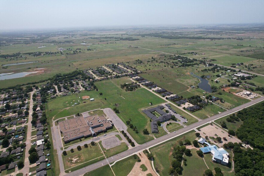 3608 W Elk Ave, Duncan, OK à vendre - Aérien - Image 3 de 15