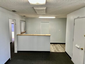 3840 Woodruff Ave, Long Beach, CA à louer Photo intérieure- Image 1 de 8