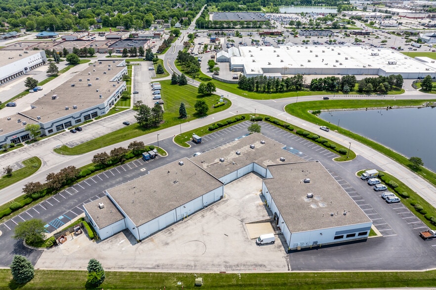 9824-9860 N By Northeast Blvd, Fishers, IN for lease - Building Photo - Image 2 of 4