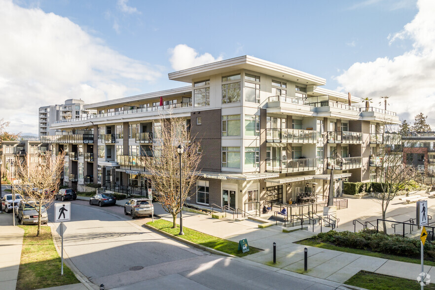 26 E Royal Ave, New Westminster, BC à vendre - Photo principale - Image 1 de 1