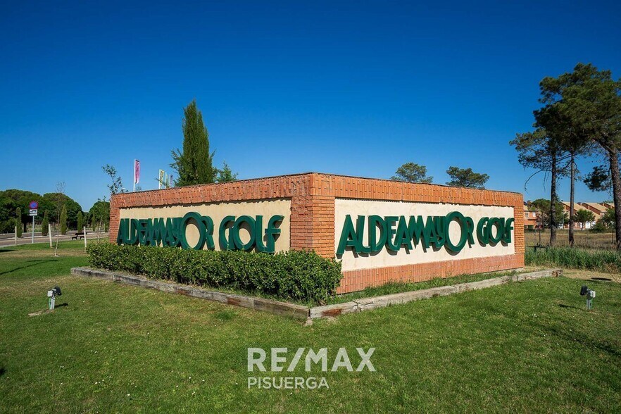 Calle de las Médulas, 32, Aldeamayor de San Martín, Valladolid à vendre - Photo du bâtiment - Image 3 de 16