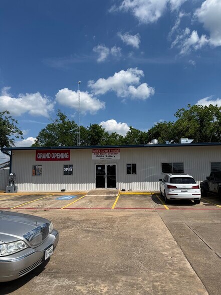 1631 FM 655, Rosharon, TX à vendre - Photo du bâtiment - Image 3 de 10