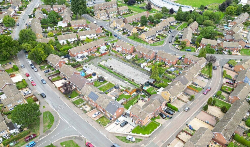 109 Edmunds Rd, Banbury for sale - Primary Photo - Image 1 of 1