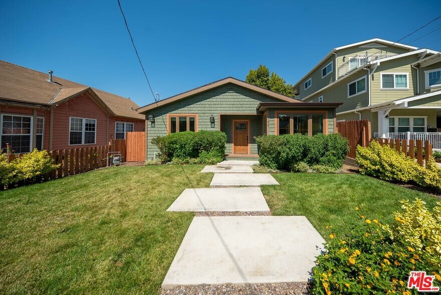 505 Belmont Ave, Los Angeles, CA à vendre - Photo principale - Image 1 de 12