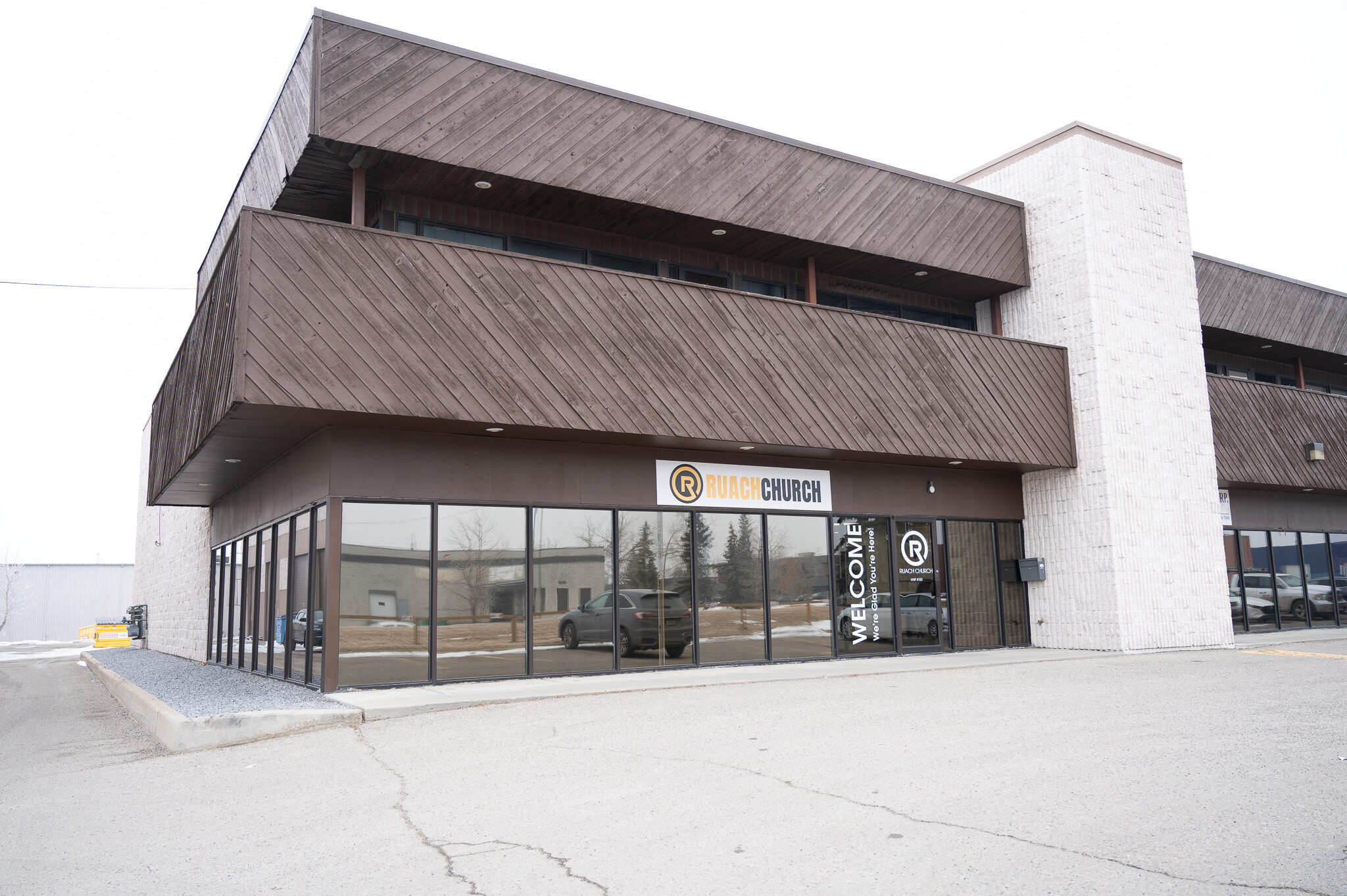 2216 27th Ave NE, Calgary, AB for lease Building Photo- Image 1 of 29