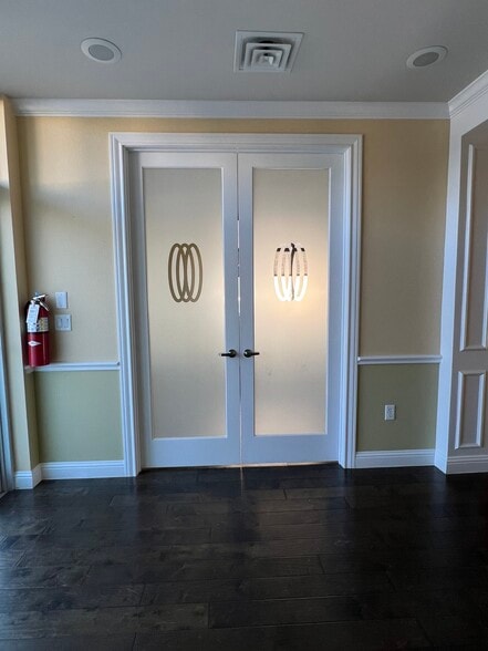 3900 S Stonebridge Dr, McKinney, TX for lease - Interior Photo - Image 3 of 7