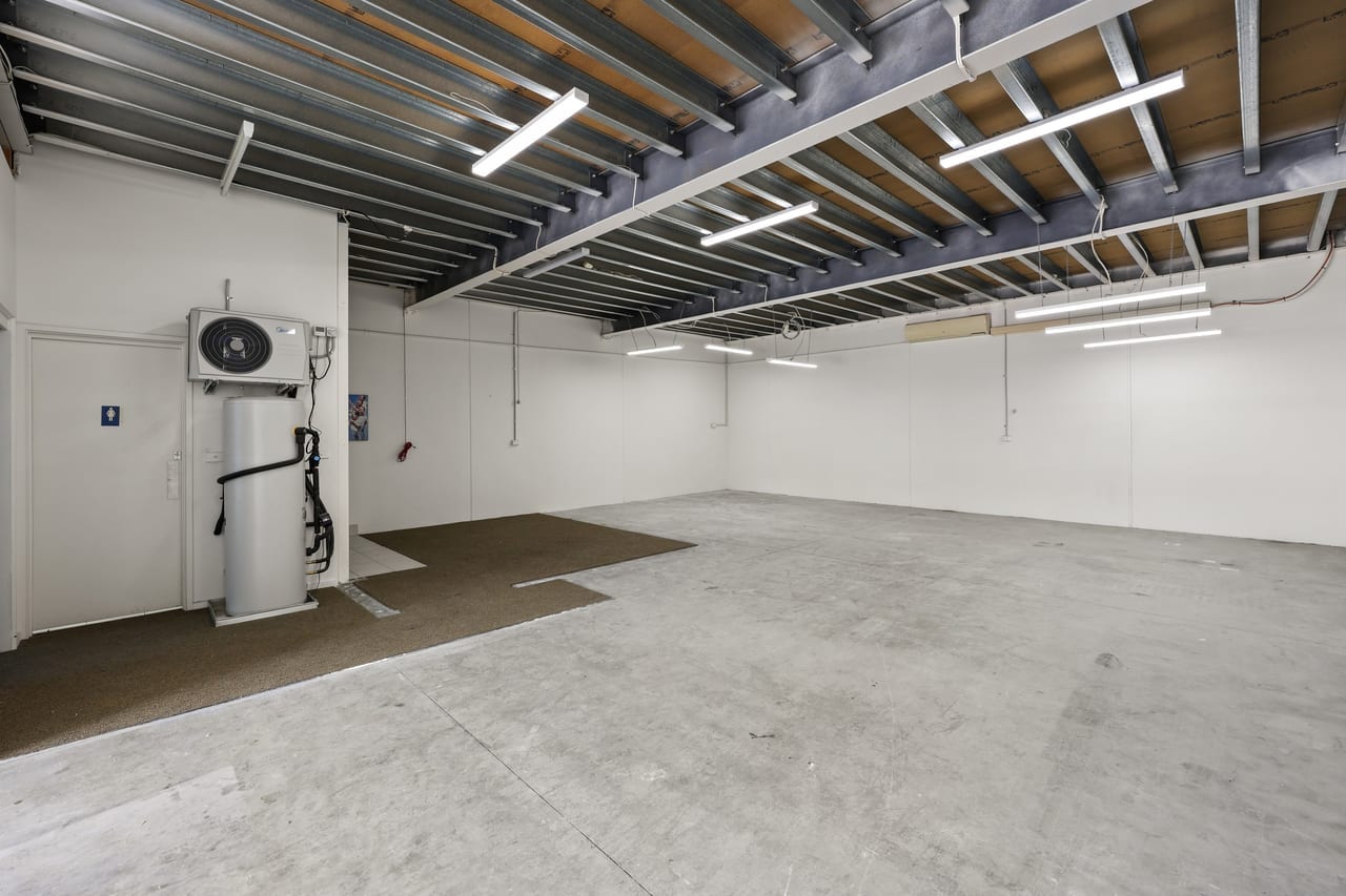 2A Westall Rd, Clayton, VIC 3168 - Unit E2 -  - Interior Photo - Image 2 of 9