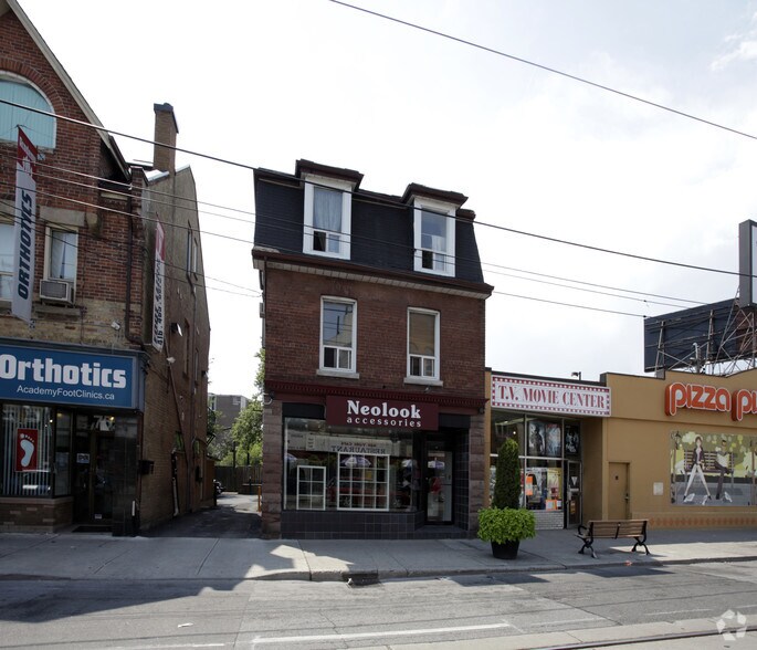 754 Broadview Ave, Toronto, ON for sale - Primary Photo - Image 1 of 1