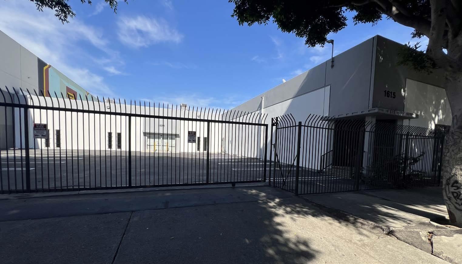 1609-1611 E 15th St, Los Angeles, CA for sale Primary Photo- Image 1 of 11